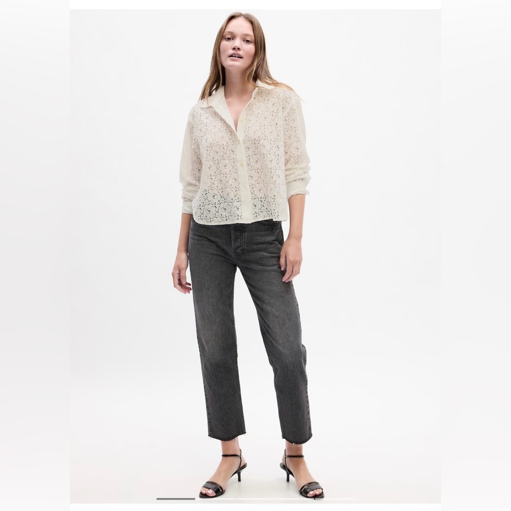 GAP Cropped Lace Top NWT